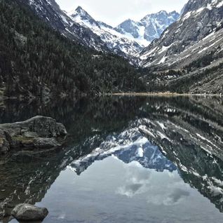 Tableau Sur Toile Lac De Gaube 65x65 Cm