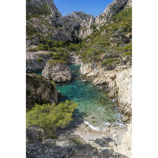 Tableau Sur Verre Synthétique Calanque Rocheuse 65x97 Cm