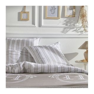 Parure De Lit   Housse De Couette 240x260 + 2 Taies D Oreiller 63x63  100% Coton 57 Fils  Berenice