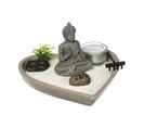 Jardin Zen Coeur Bouddha Sur Un Plateau Avec Décoration