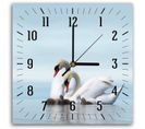 Horloge Murale Élégante De Cygnes Au Crépuscule 30 X 30 Cm Blanc