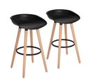 Lot de 2 tabourets de bar scandinave Siège en plastique noir, Pieds en bois, L45*P43.5*H77.5cm