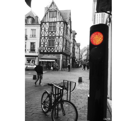 Tableau Sur Toile Rue Grand Marché Tours Noir Et Blanc 30x45 Cm