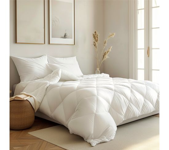 Couette Microfibre - Chaude 220 X 240 Cm Blanc