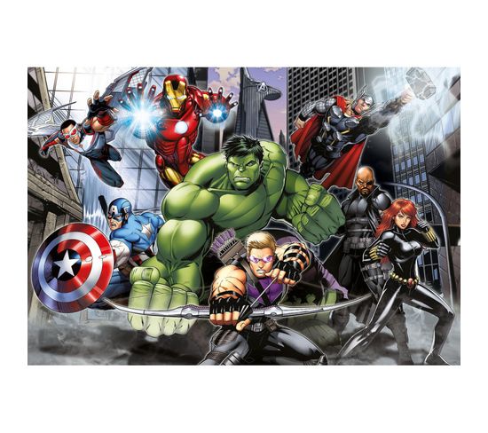 Poster Intissé - Disney Marvel -les Avengers Au Combat - 155 Cm X 110 Cm