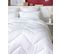 Couette chaude anti-acariens 200 x 200 cm polyester blanc