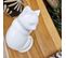 Statue Petit Chat Blanc Assis Avec Patte Sur Son Museau H23 Cm - Cat